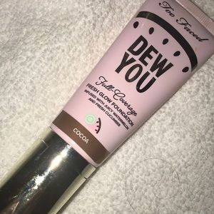 Too faced foundation in shade cocoa